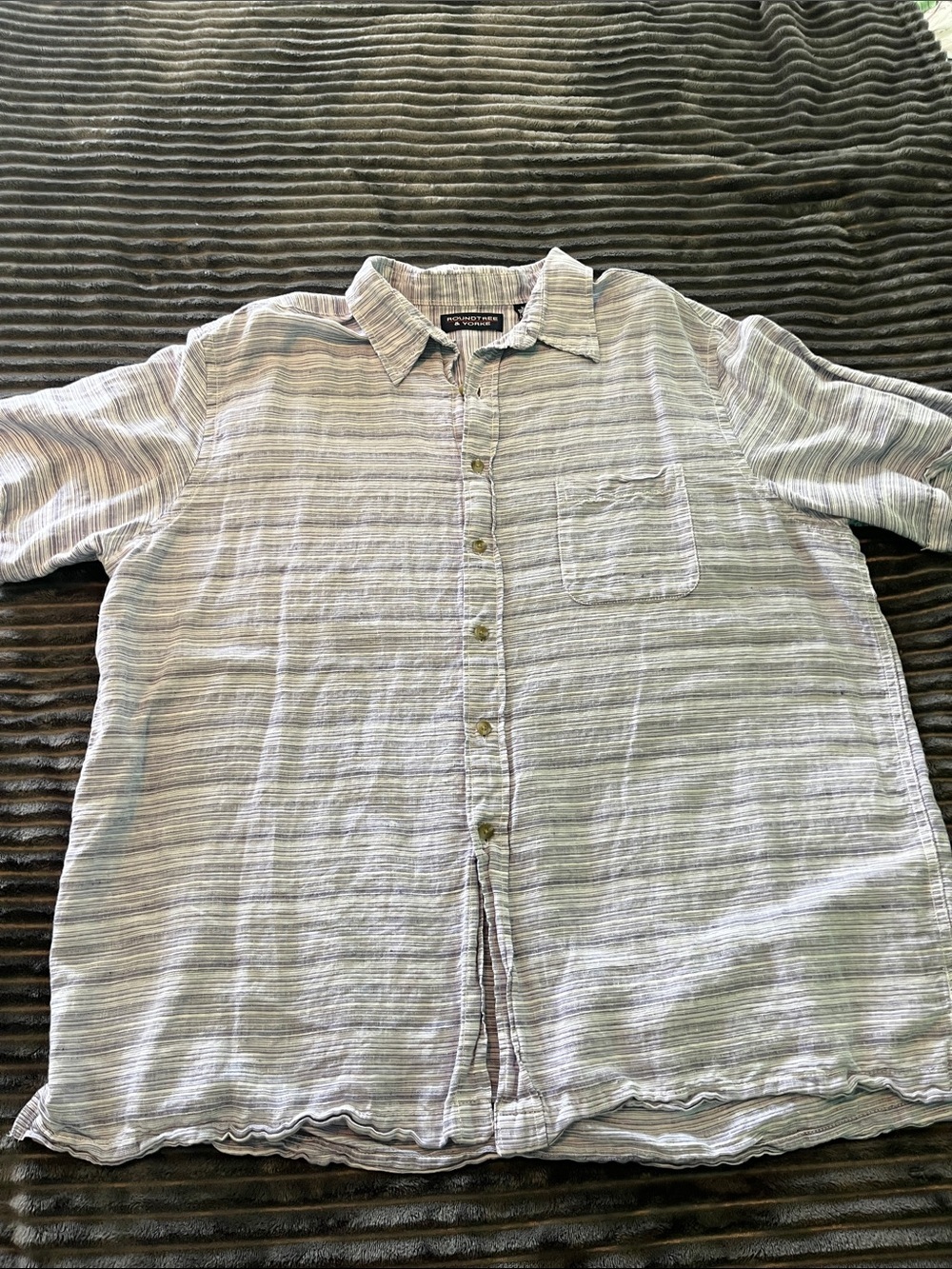 Thin striped linen short sleeved button down